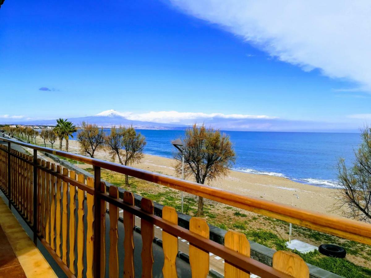 Noemi Holiday House Agnone Bagni Exterior photo