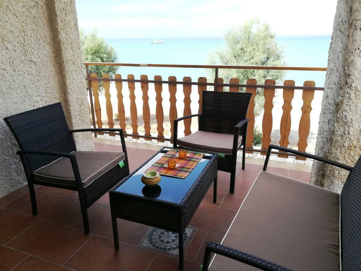 Noemi Holiday House Agnone Bagni Exterior photo